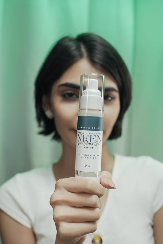 SKIN CARE - AQUAGLOW GEL SPF